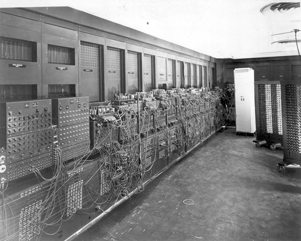 berikut adalah Berikut Sejarah Komputer Dari Generasi pertama sampai generasi sekarang